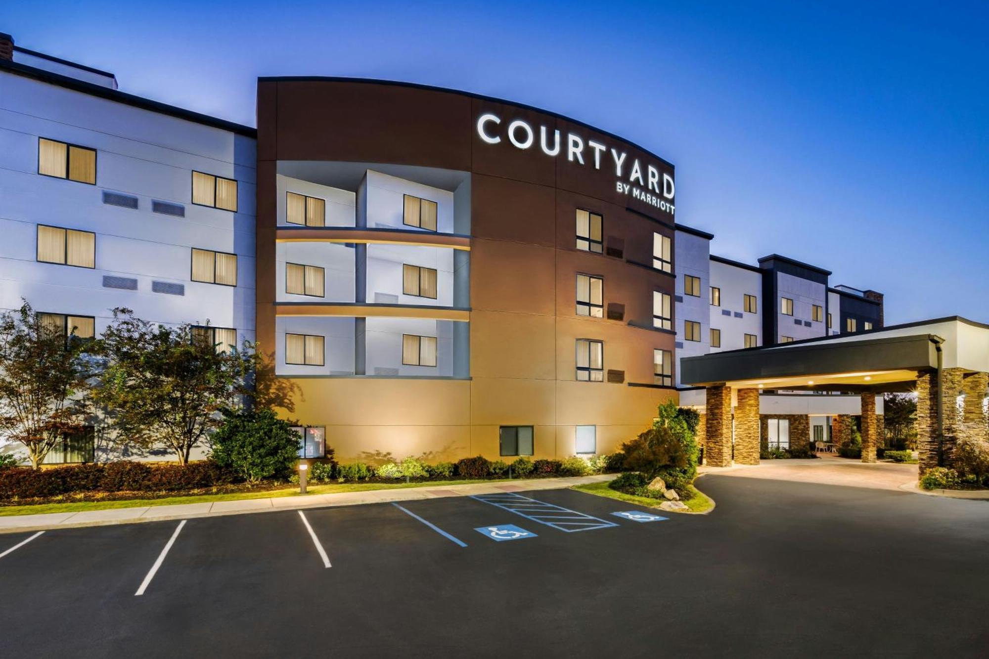 Готель Courtyard By Marriott Оберн Екстер'єр фото